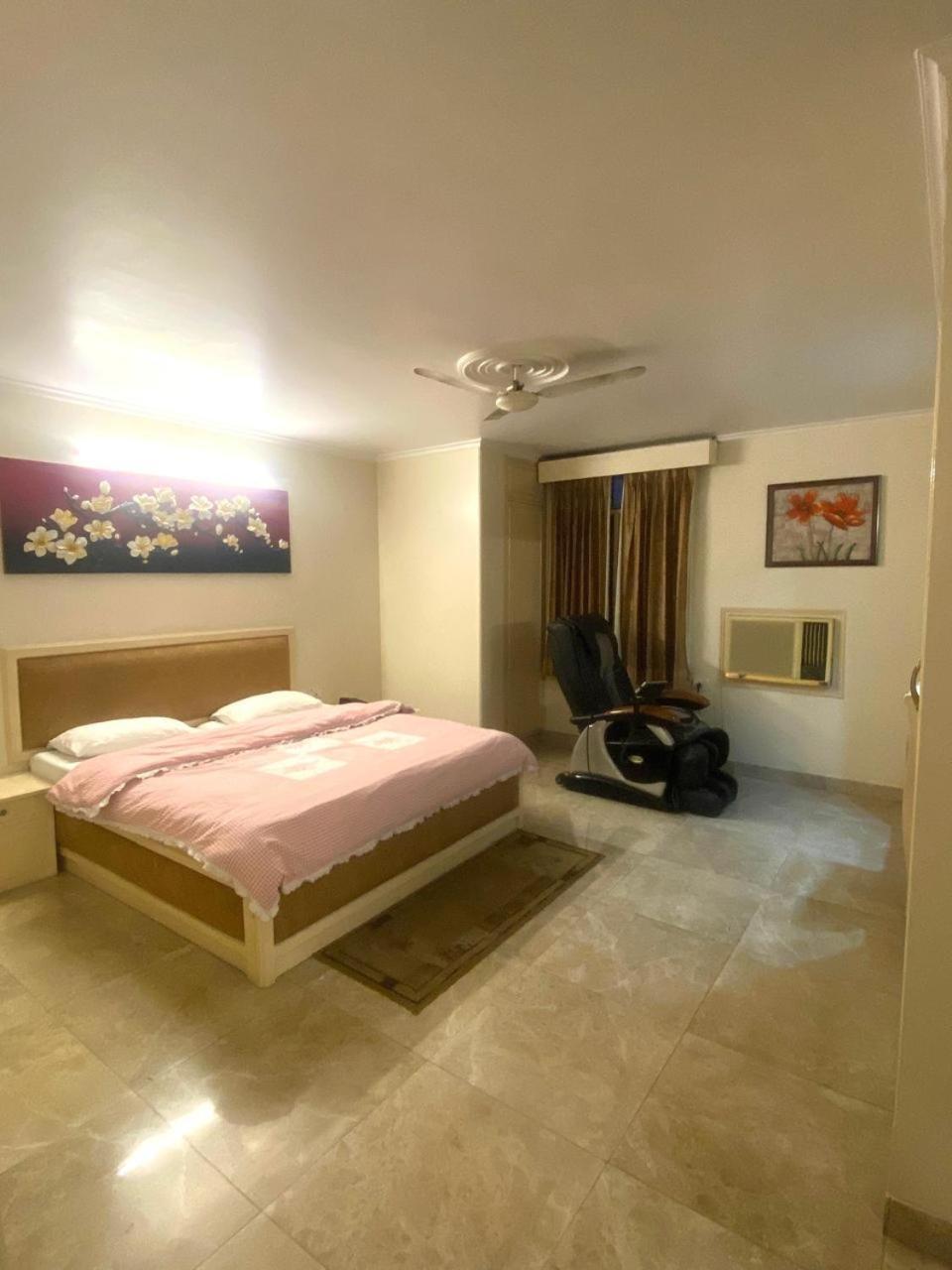 Hotel Mayur Deluxe Meerut Zewnętrze zdjęcie